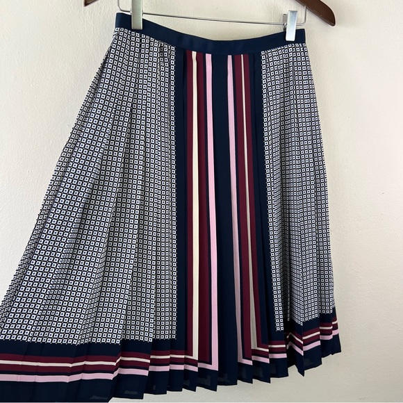 Canvas By Lands End Beautiful Pleated Multi Print Lined Midi Skirt 0 - Picture 7 of 11